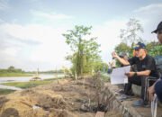 Sidak ke Lapangan, Apriyadi Warning Kontraktor Selesaikan Pembangunan Infrastruktur Tepat Waktu