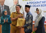 Pj. Bupati OKI Terima Memori Jabatan dari Bupati dan Wabup OKI Periode 2019-2024