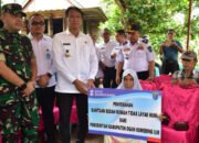 Pemkab OKI Bedah Puluhan Rumah dan Bantu Sanitasi Layak