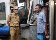 Ratu Dewa Bantu Korban Kebakaran di Jalan Temon