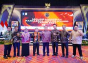 Lurah Serasan Jaya Sabet Dua Penghargaan di Ajang Anugerah Paralegal Justice Award 2024