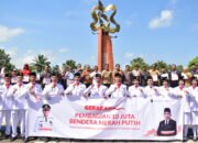 Pemkab OKI Bagikan 1.500 Bendera Merah Putih