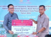 Serahkan Alat Bantu Pendengaran Hingga Sembako, Penyandang Disabilitas Jadi Perhatian Ratu Dewa