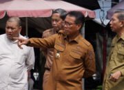 Pj. Bupati OKI Cek Harga dan Pantau Los Pasar Kayuagung