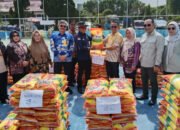 Sambut HUT OKI ke 79, OKI Pulp dan Forum CSR OKI Bagikan 1.000 Kantong Beras