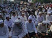 Ulama dan Masyarakat Bersatu Doakan dan Istighosah untuk Haji Alim