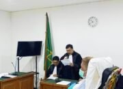 Jan Maringka : Jaksa Paksakan Dakwaan Daluwarsa