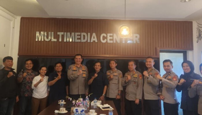 AMSI Sumsel dan Humas Polda Perkuat Sinergi, Bahas Penangkal Hoaks dan Keamanan Digital