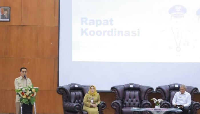 Ratu Dewa Intruksikan 56 Satuan Layanan Gizi Palembang Segera Kantongi Sertifikat Higiene