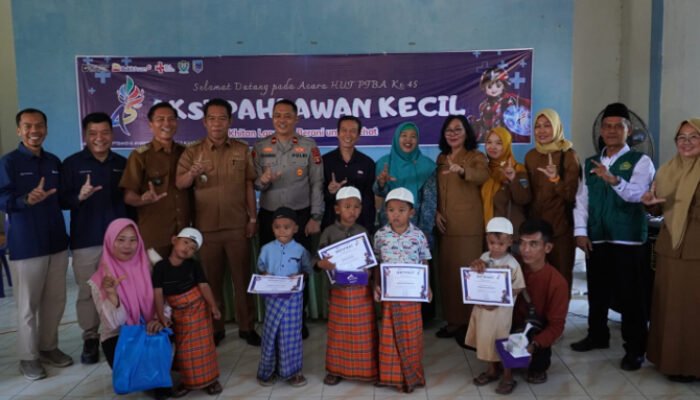 Perkuat Komitmen SDGs, PTBA Gelar Khitanan Gratis Bagi 500 Anak di Ring 1