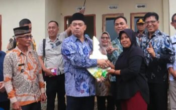 Direlokasi Warga Korban Banjir di Lahat Dapat Bantuan Rumah