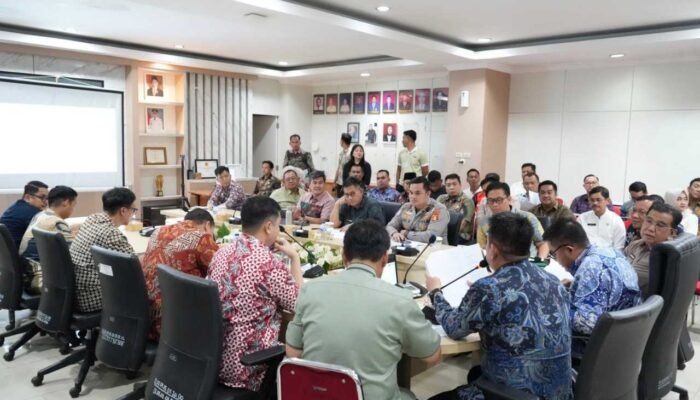 Sekda Perintahkan OPD Bantu Atasi Banjir dan Macet