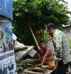 Cik Ujang Promosikan Nikmatnya Lemang Lahat