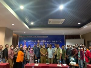 Tangkal Hoaks Mulai dari Diri Sendiri