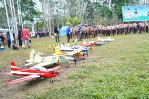 Pesawat Tempur Hiasi Langit Buper Baluninjuk