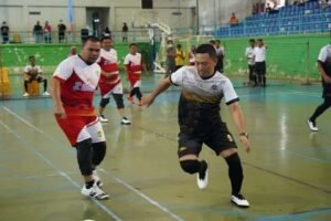Menang Tipis 3-2, Tim Futsal Sekwan DPRD Babel Ungguli Tim Forkopimda Babel