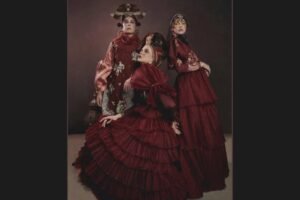 Membanggakan! Cual Babel Melenggang di Paris Fashion Show 2022