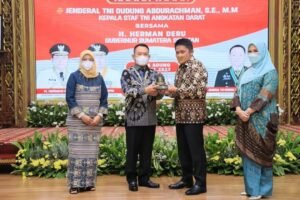 Jenderal Dudung Puji Pembangunan dan Cara Herman Deru "Ngopeni" Forkopimda