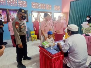 Ketua Bhayangkari Bangka Beri Semangat Anak-Anak agar Berani Disuntik Vaksin Covid-19
