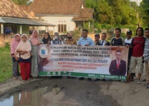 Reses di Dapil 1, Tri Susanto Diajak Langsung&nbsp; Cek&nbsp; Jalan Rusak