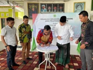 Antoni Toha Didaulat Jadi Penasehat&nbsp;Hukum Ponpes Aulia Cendikia&nbsp;