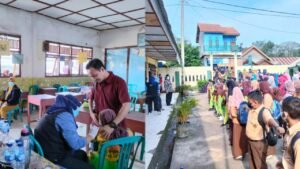 Puskemas Abab Lakukan Vaksinasi Anak