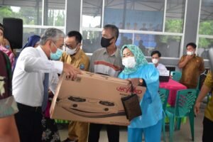 Kejar Herd Imunity, OKI Gelar Vaksin Berhadiah Hingga Datangi Warga ke Rumah