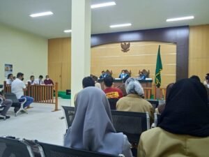 Nelayan Bersaksi, Kapal Pecah Akibat Dua Gundukan Gunung Pasir di Muara Air Kantung