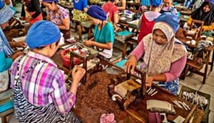 Begini Suara Gappri Soal Banderol Cukai Naik 25 Persen