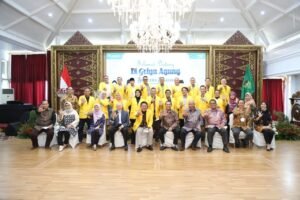 Herman Deru Ingin Tunjukkan Pentingnya Pendidikan