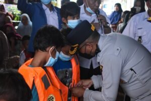 Ingatkan Warga Pentingnya Keselamatan Transportasi Air
