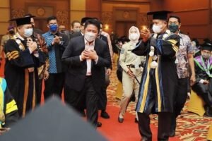 Herman Deru Didaulat Jadi Ketua Ikatan Alumni Universitas Sjakhyakirti