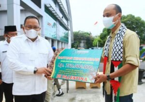 DRA Serahkan Donasi Pegawai Muba untuk Warga Terdampak Covid-19 dan Palestina