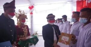 Wabup Lahat Serahkan Remisi kepada 295 Warga Binaan