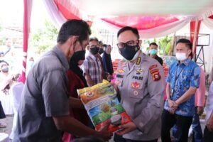Polda Sumsel Salurkan 5 Ton Beras