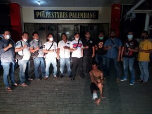 Rampas Uang Milik Lansia, Pria Bertato di Palembang Dipelor Polisi