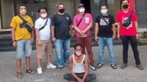 Pelaku Penusukan Terhadap IRT, Digelandang ke Mapolrestabes Palembang