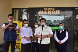 Herman Deru Siapkan Tambahan&nbsp;Tiga Tower&nbsp;Asrama Haji untuk Isolasi