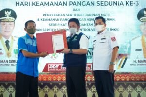 Herman Deru Ajak Petani Memiliki&nbsp; Jiwa Wirausaha