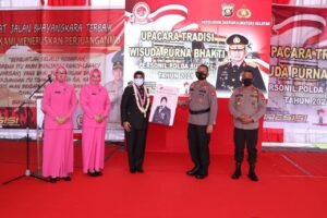 Kapolda Sumsel Lepas 220 Polisi Pensiun