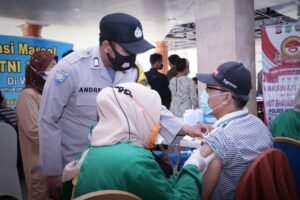 Vaksinasi Gotong Royong Muba Beri Jatah 16.100 Dosis Vaksin Warga