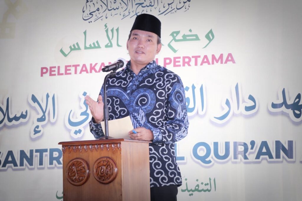 Wabup Muba Dukung Pembangunan Pompes Darul Qur’an Al-Madani Babat Toman