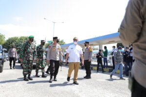 Patuhi Aturan Larangan Mudik, Gubernur Babel Pantau Pelabuhan Tanjung Kalian