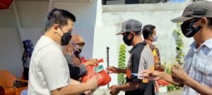 PT Triyasa Ageng Sangkara Bagikan Ratusan Paket Sembako kepada Warga Kurang Mampu