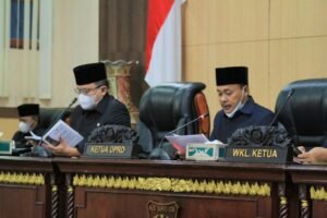 Dodi Reza Sampaikan Jawaban Terhadap Pandangan Umum Fraksi DPRD Muba
