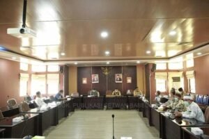 Komisi II DPRD Bateng Adopsi Penyebarluasan Perda DPRD Babel