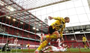 Raiola Kecam Berita Palsu Terkait Transfer Haaland