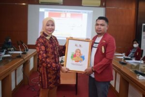 Anggota DPR RI Renny Astuti Berikan Semangat dan Motivasi Kepada Mahasiswa Muhammadiyah