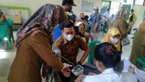 ASN di Lubuklinggau Jalani Vaksinasi COVID-19