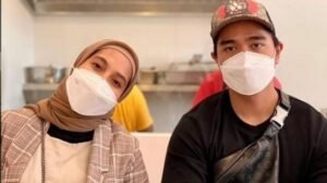 Gaya Nadya Arifta saat Jadi MC untuk Kaesang Disorot: Kayak Fitri Tropica